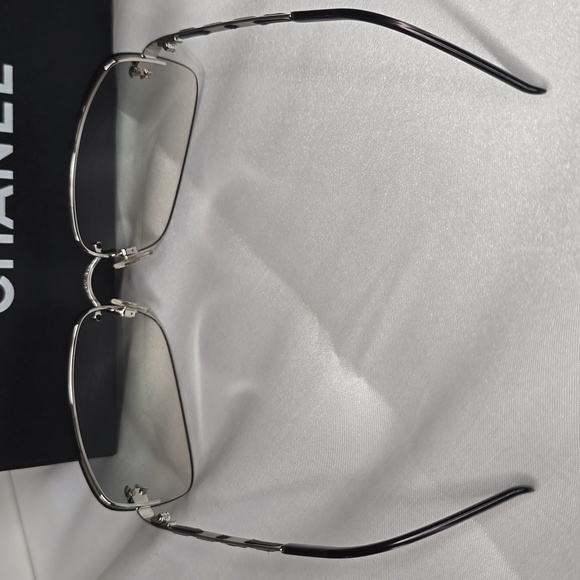 EUC Chanel CC Women's Gradient Rimless Sunglasses! - Picture 6 of 16